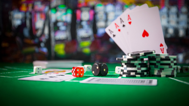 Áp dụng chiến thuật phù hợp khi chơi game bài